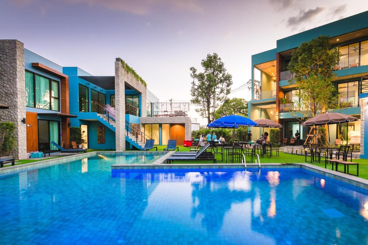 Peace Blue Naiharn Naturist Resort Phuket Sha Extra Plus Rawai Bagian luar foto
